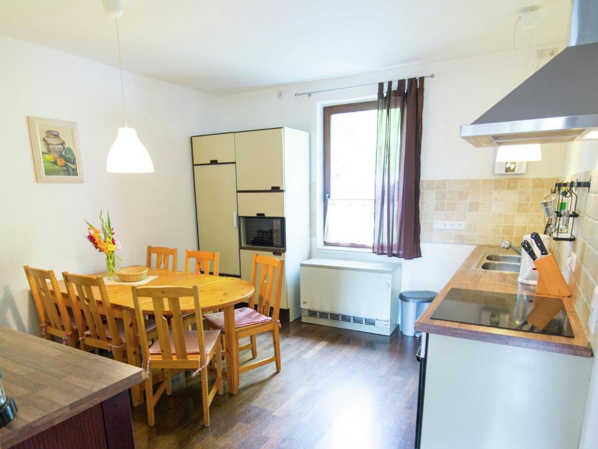 Spacious Holiday Home In Hesse With Garden فالديك المظهر الخارجي الصورة