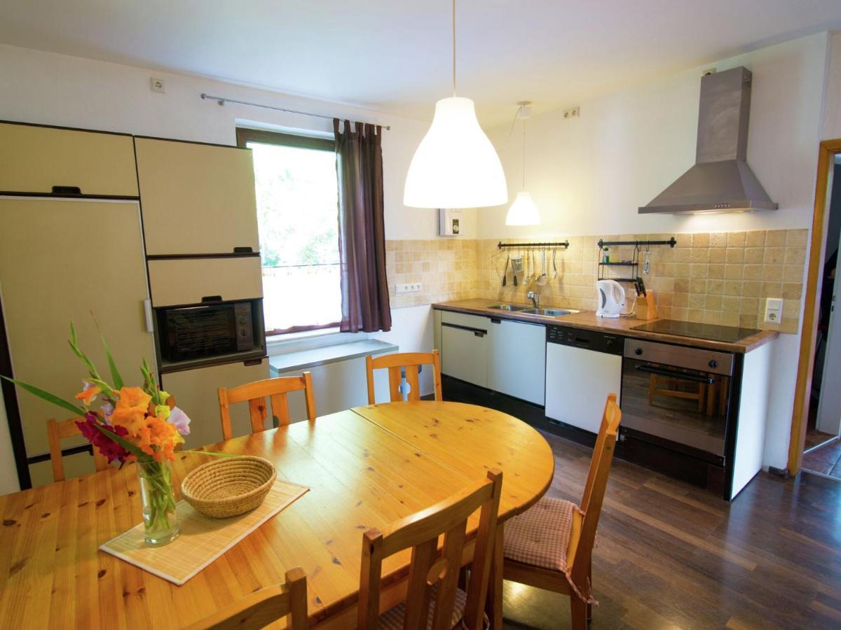 Spacious Holiday Home In Hesse With Garden فالديك المظهر الخارجي الصورة