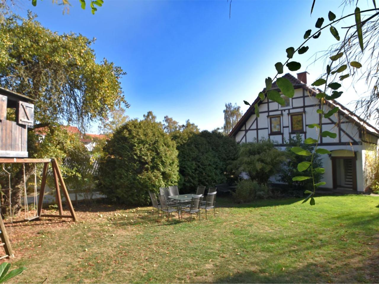 Spacious Holiday Home In Hesse With Garden فالديك المظهر الخارجي الصورة